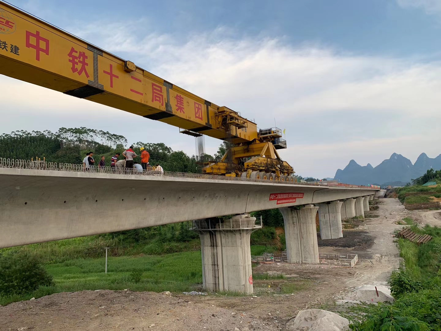 龙川预应力加固在公路桥梁施工应用